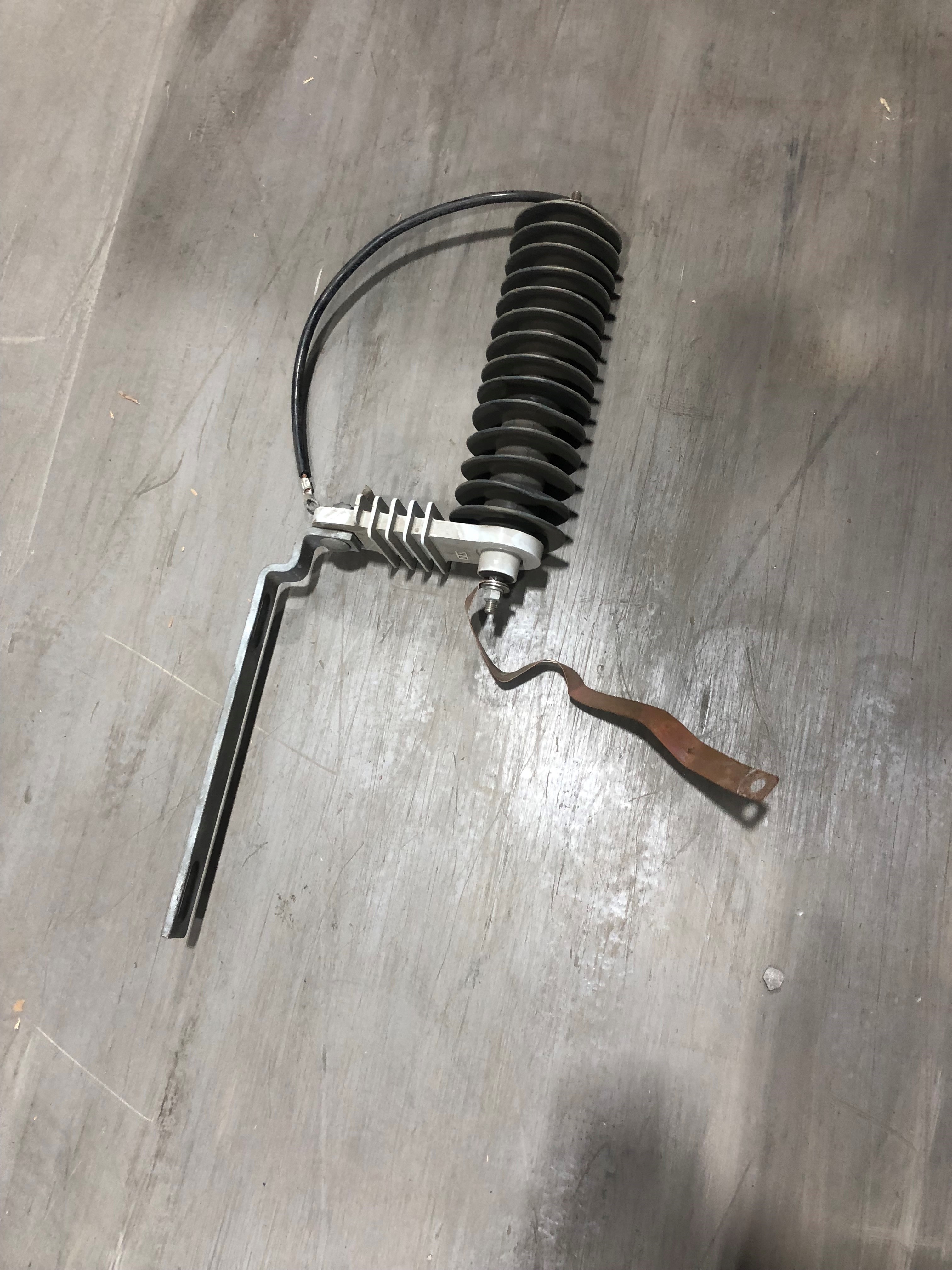 ARRESTER, SRG DISTR CL POLYMER MVBL 27KV